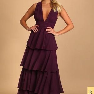 Beautiful tiered dress - floor length